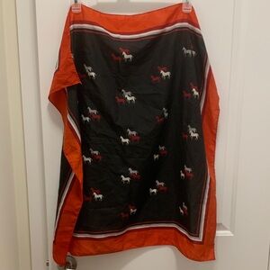 Vintage Black and Red Horse Print 🧣Scarf